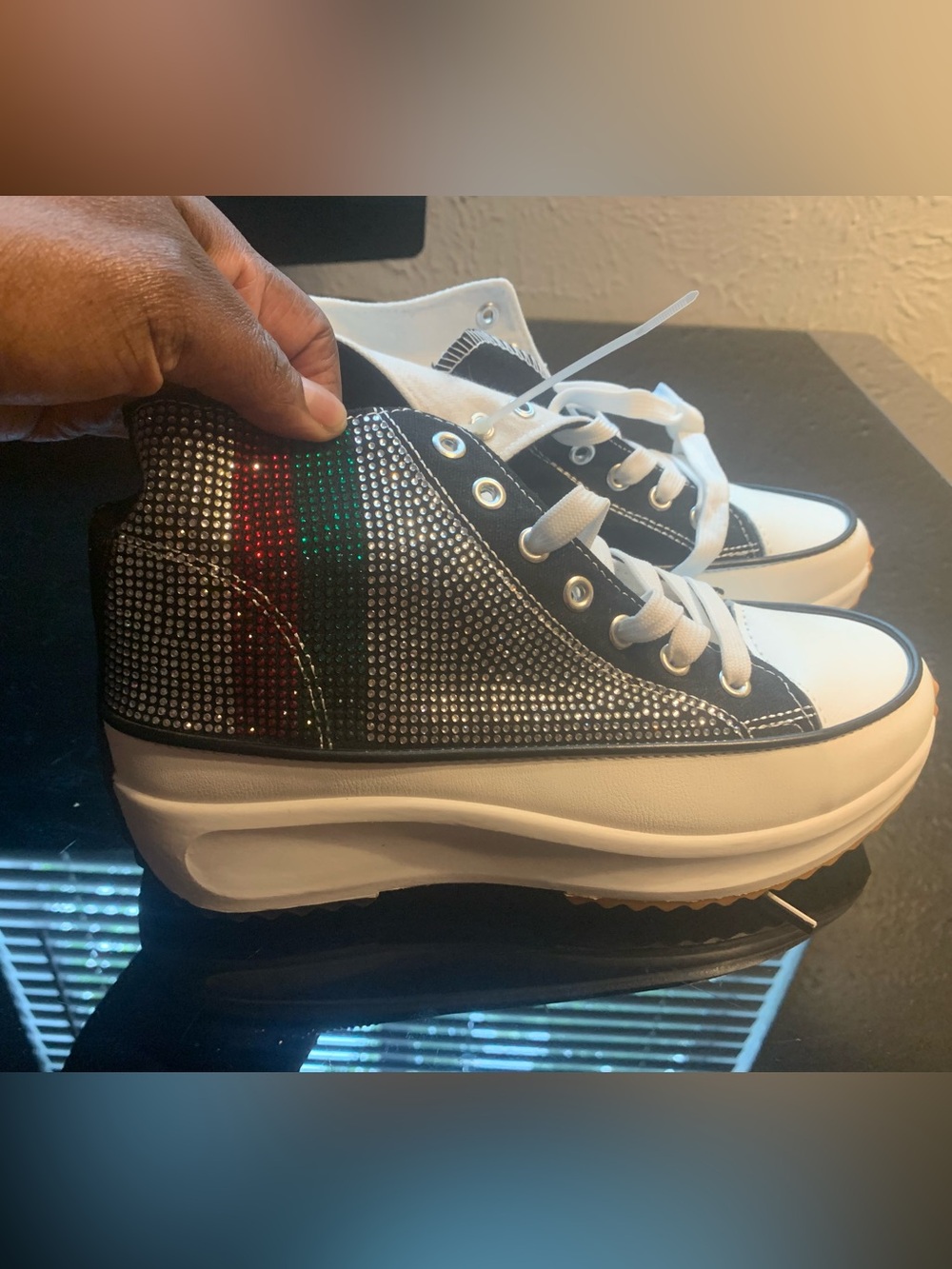 High-top Platform customized sneakers featuring Italy colors